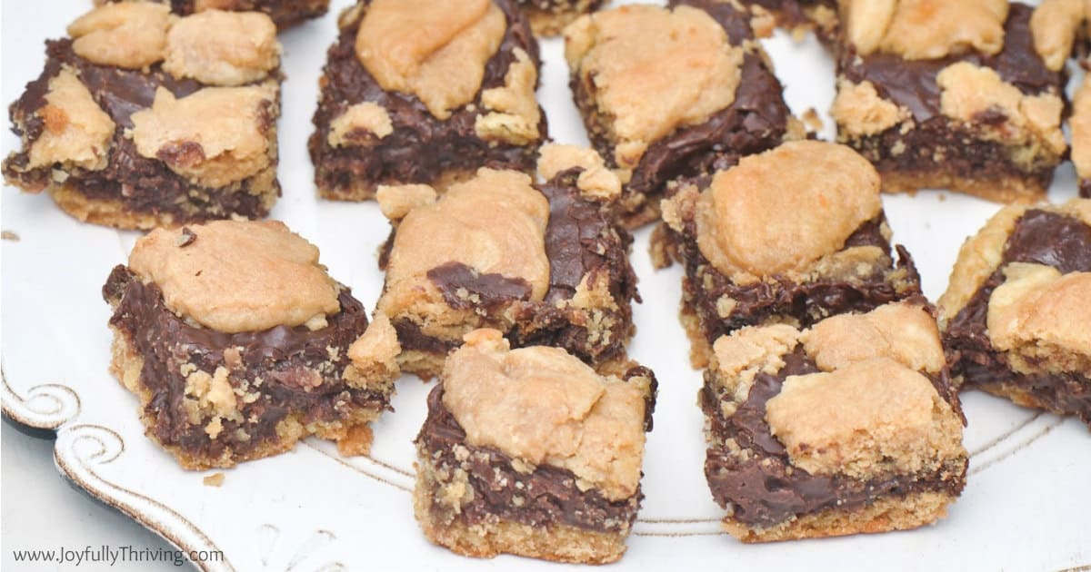 30 Easy Cookie Bar Recipes with 10 Ingredients or Less